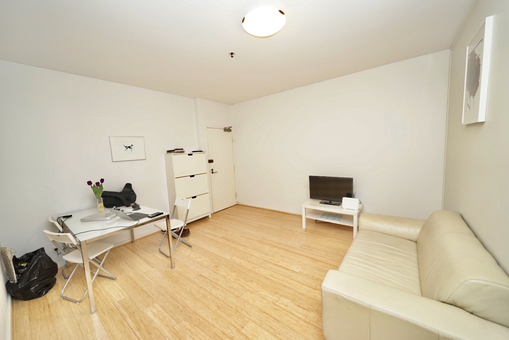 CosyEasy high-end apartments for international students