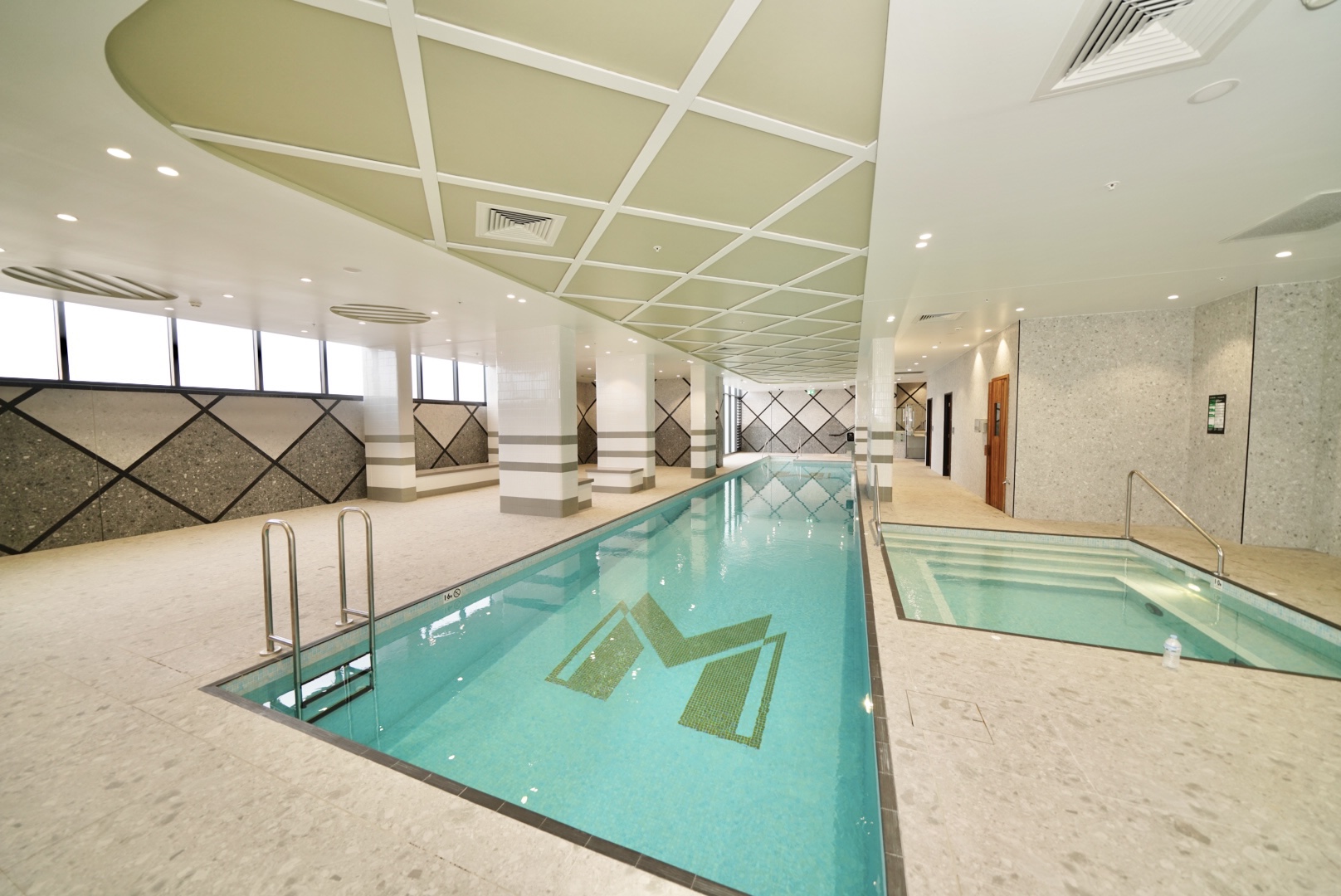 CosyEasy high-end apartments for international students