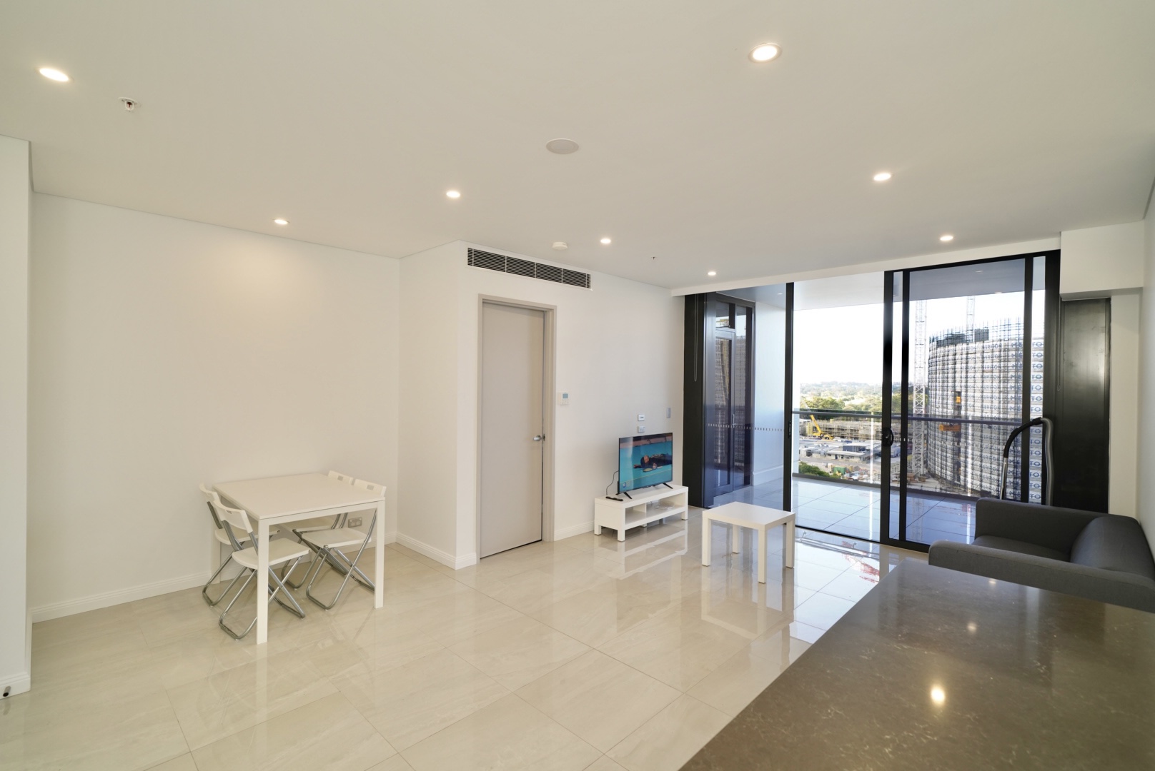 CosyEasy fully furnished apartment in Sydney